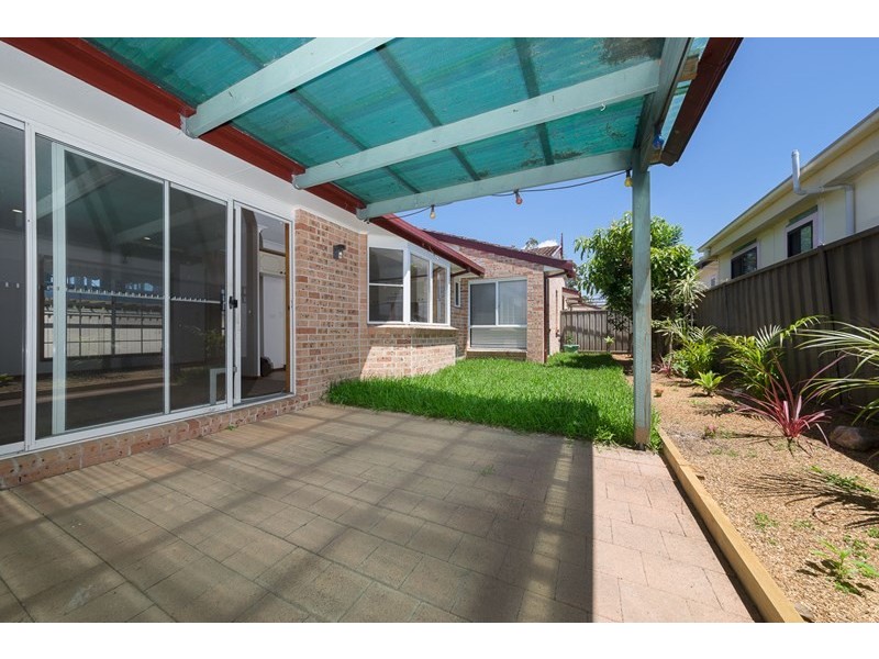 2/20 Ocean Beach Road, Woy Woy NSW 2256
