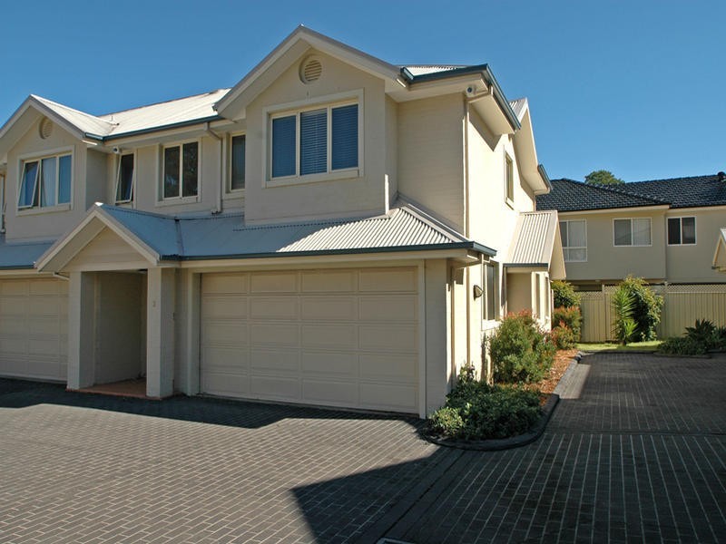 3 19-23 Warrigal Street, Blackwall NSW 2256