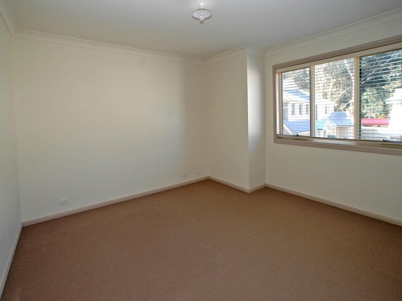 3 19-23 Warrigal Street, Blackwall NSW 2256