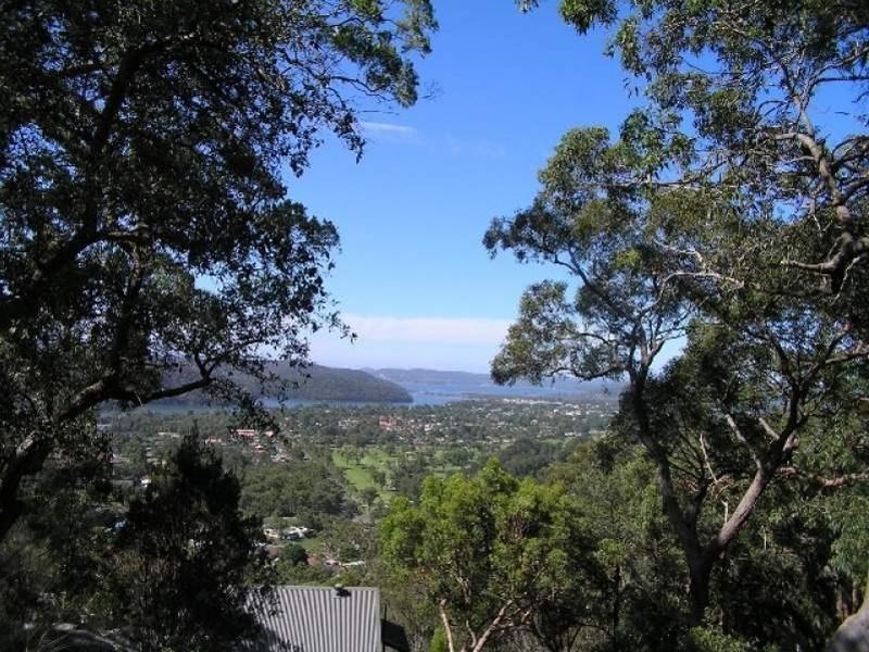 54 Kingsview Drive, Umina Beach NSW 2257