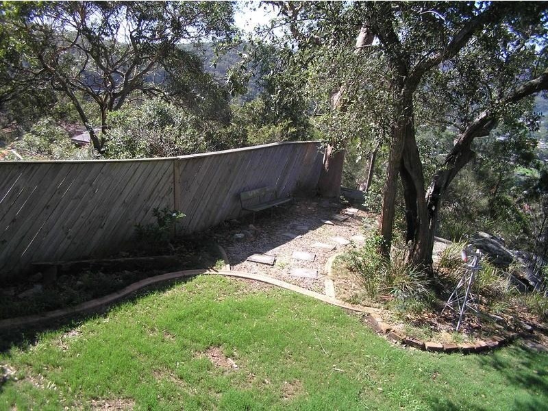 54 Kingsview Drive, Umina Beach NSW 2257