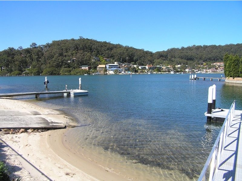 St Huberts Island NSW 2257