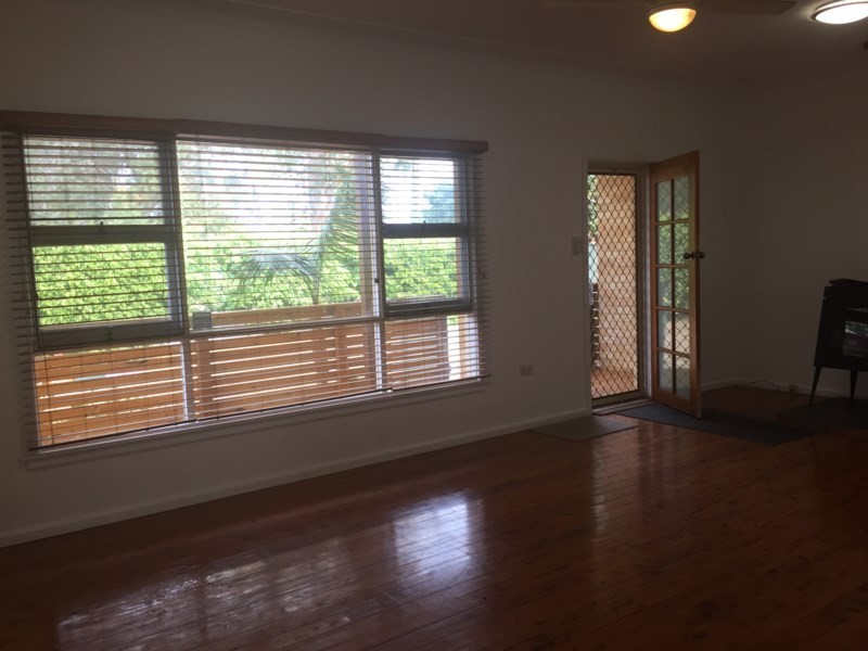 21 McMasters Road, Woy Woy NSW 2256