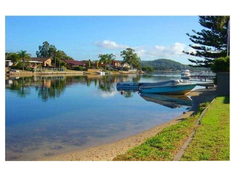 10 Salacia Close, St Huberts Island NSW 2257