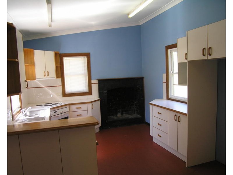 99 Woy Woy Road, Woy Woy NSW 2256