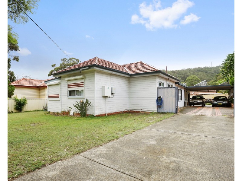 14 Springwood Street, Blackwall NSW 2256