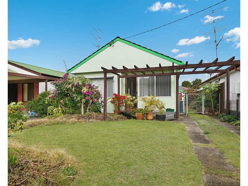 82 McMasters Road, Woy Woy NSW 2256