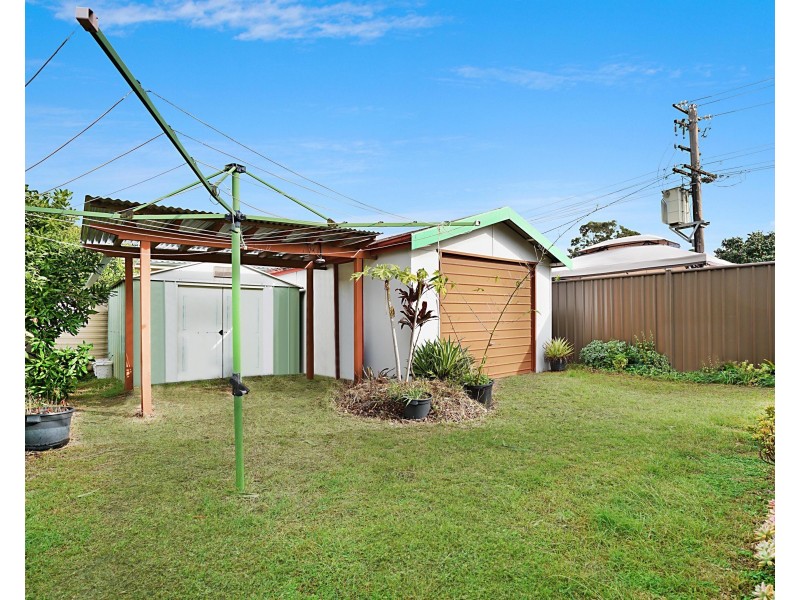 82 McMasters Road, Woy Woy NSW 2256
