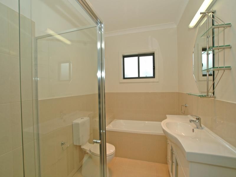 2/9 Sorrento Road, Empire Bay NSW 2257