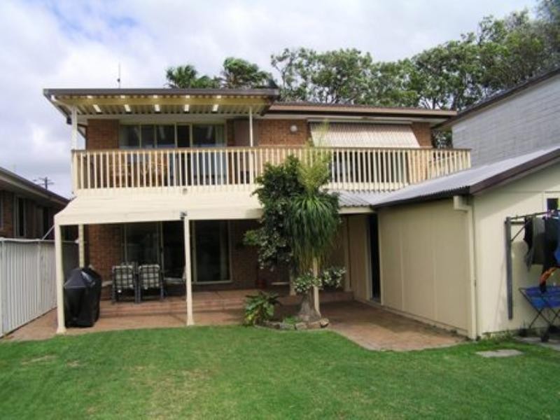 70 Broken Bay Road, Ettalong Beach NSW 2257