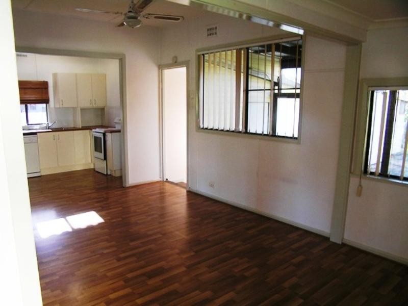 46 Dorothy Avenue, Woy Woy NSW 2256