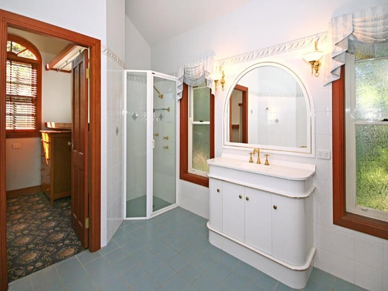 96 Daley Avenue, Daleys Point NSW 2257