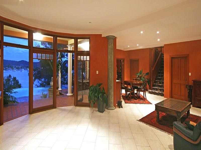 96 Daley Avenue, Daleys Point NSW 2257