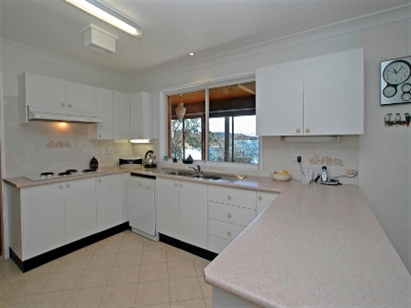 7 Mooring Close, St Huberts Island NSW 2257