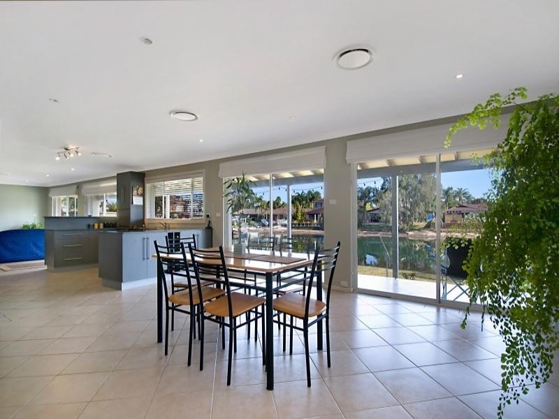 10 Salacia Close, St Huberts Island NSW 2257