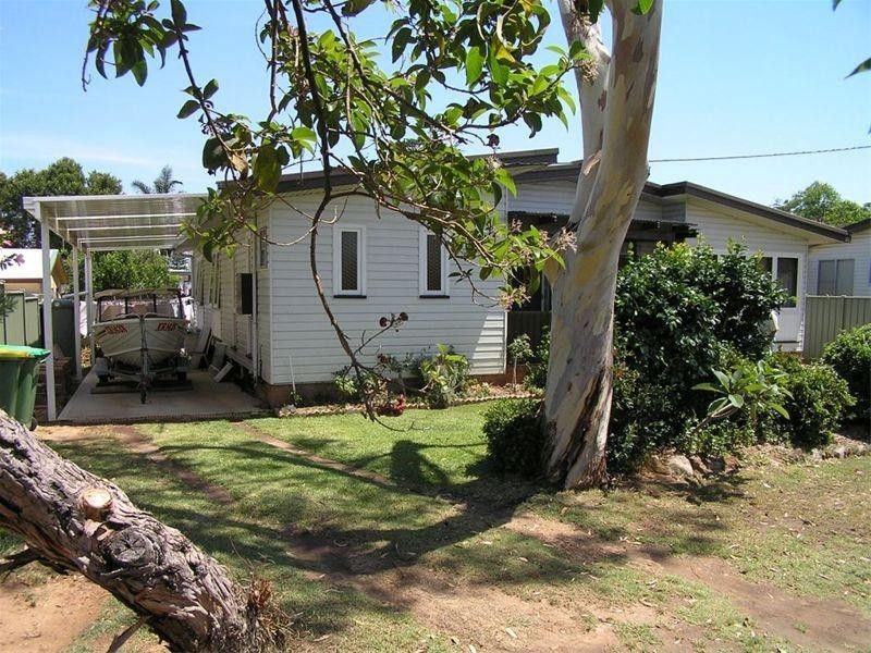 4 Gross Avenue, Umina Beach NSW 2257