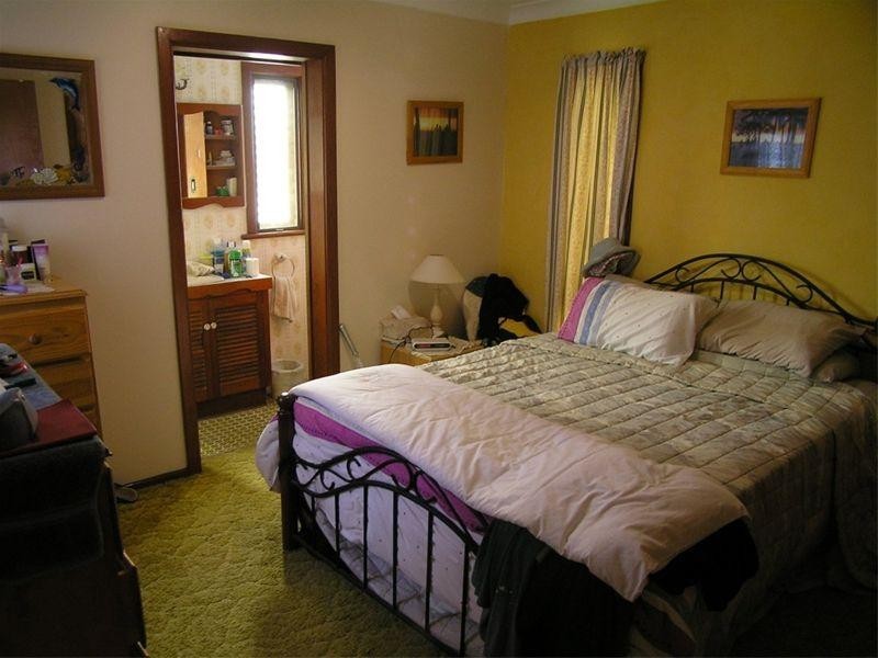 4 Gross Avenue, Umina Beach NSW 2257