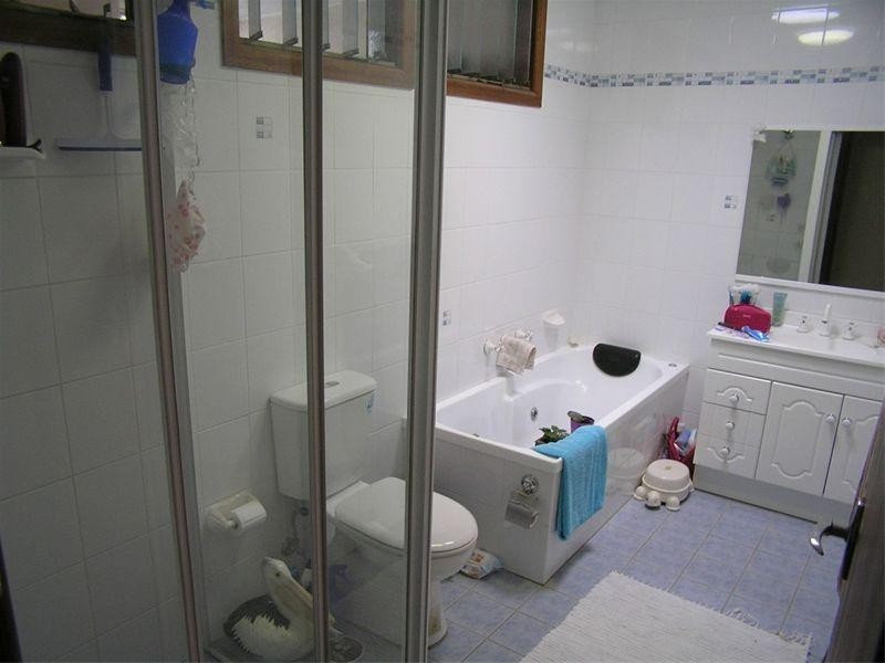 4 Gross Avenue, Umina Beach NSW 2257