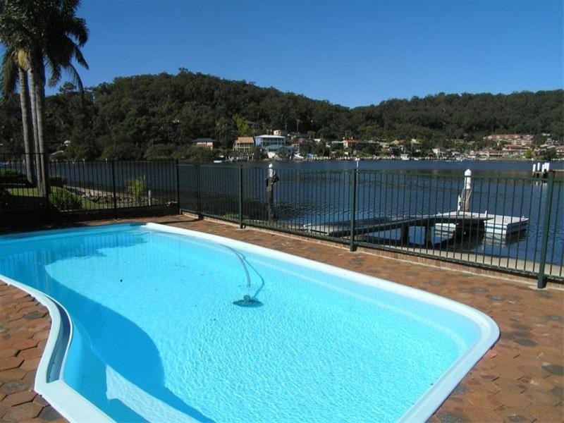 St Huberts Island NSW 2257