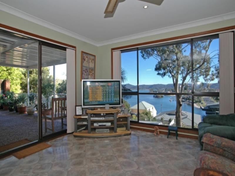 Daleys Point NSW 2257