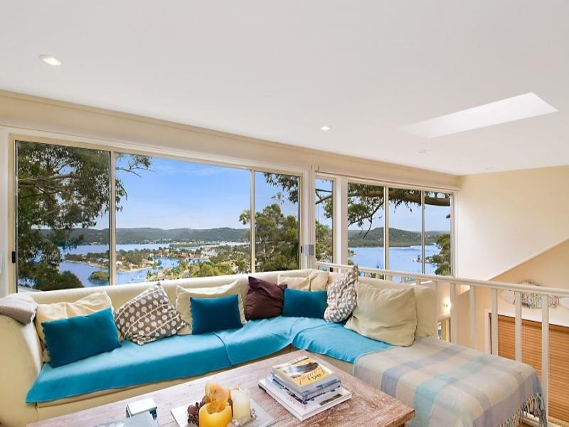 7 Daley Avenue, Daleys Point NSW 2257