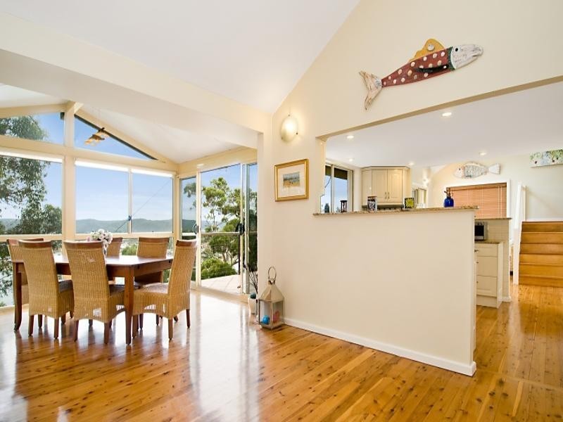 7 Daley Avenue, Daleys Point NSW 2257