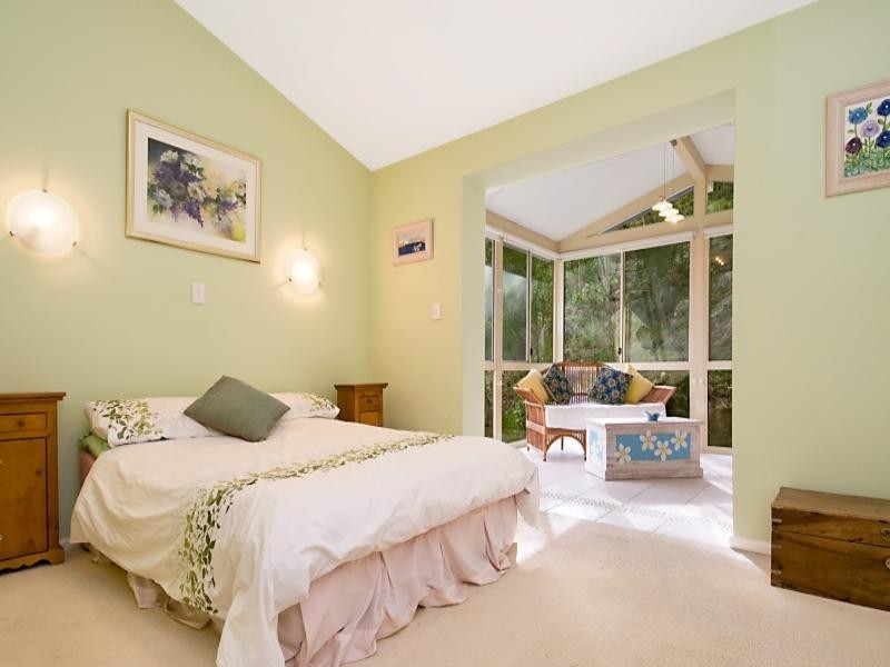 7 Daley Avenue, Daleys Point NSW 2257