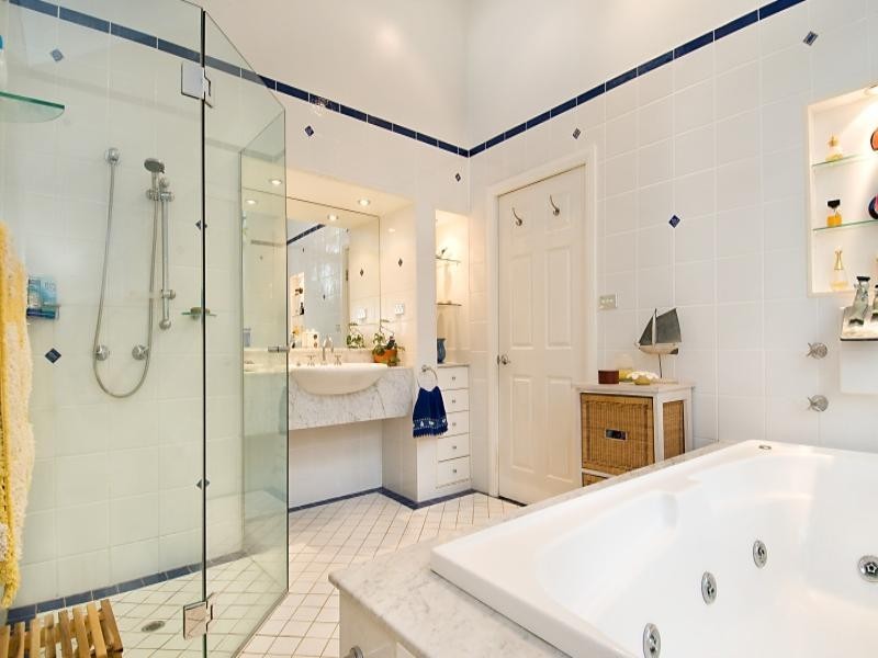 7 Daley Avenue, Daleys Point NSW 2257