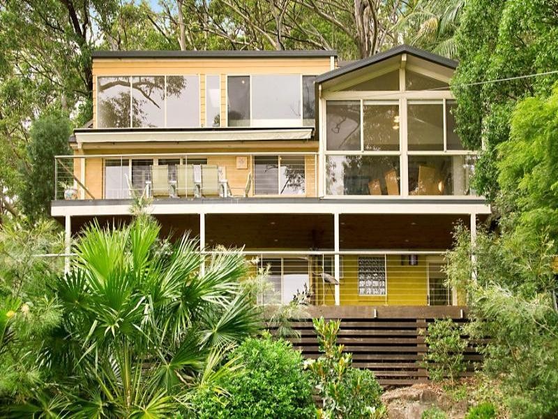 7 Daley Avenue, Daleys Point NSW 2257