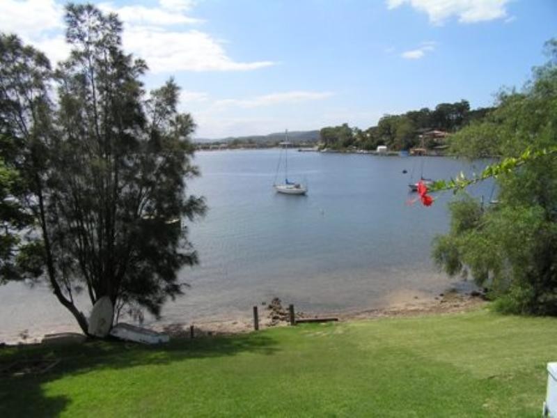 Blackwall NSW 2256