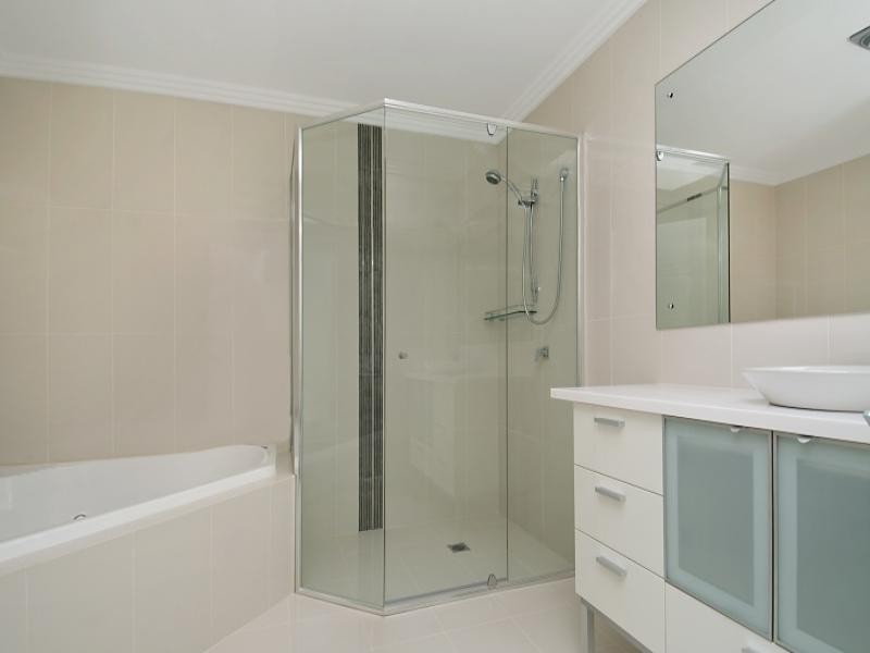 18 Figtree Bay Drive, Kincumber NSW 2251