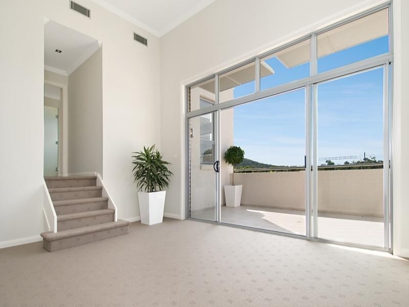 18 Figtree Bay Drive, Kincumber NSW 2251