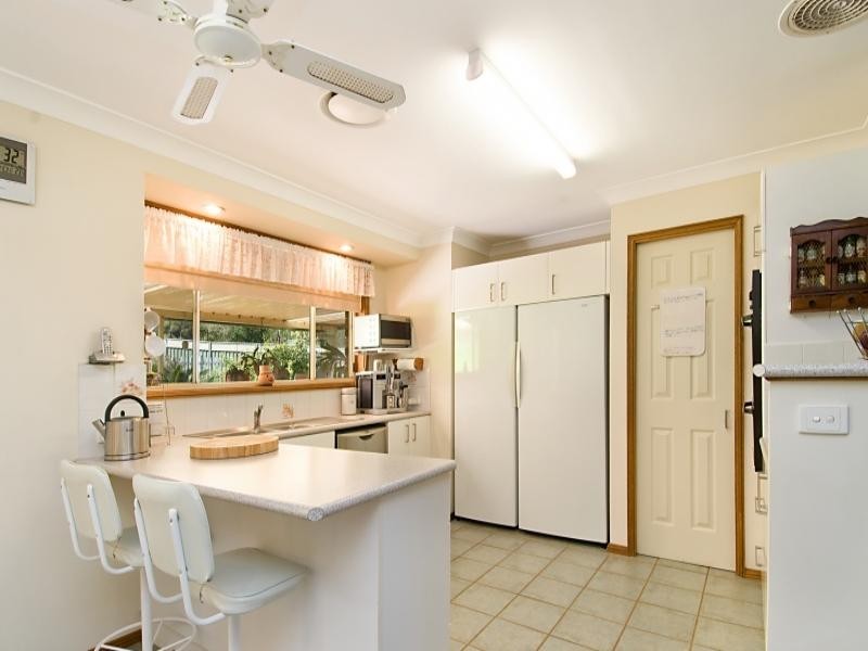 33 Bundaleer Crescent, Bensville NSW 2251