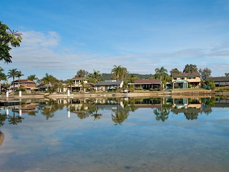 13 Long Arm Parade, St Huberts Island NSW 2257