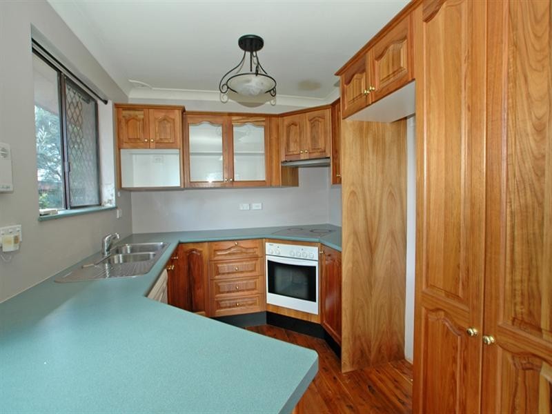 81 Mackenzie Avenue, Woy Woy NSW 2256