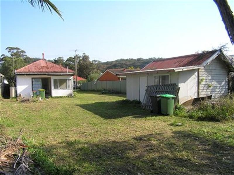 12 Boongala Avenue, Empire Bay NSW 2257