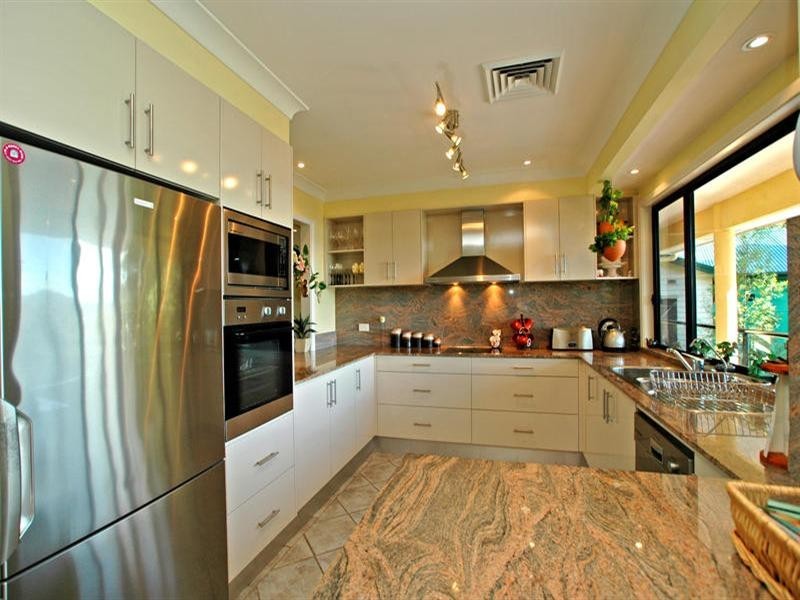 5 Bay View Road, Blackwall NSW 2256