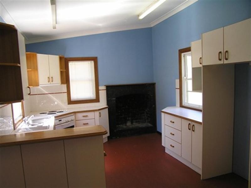 99 Woy Woy Road, Woy Woy NSW 2256