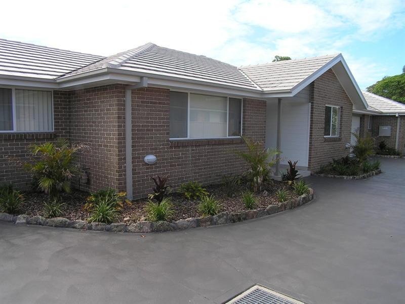 2/7 Farnell Road, Woy Woy NSW 2256