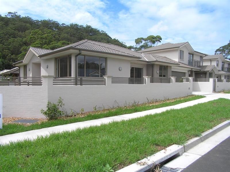 1/8 Warrigal Street, Blackwall NSW 2256