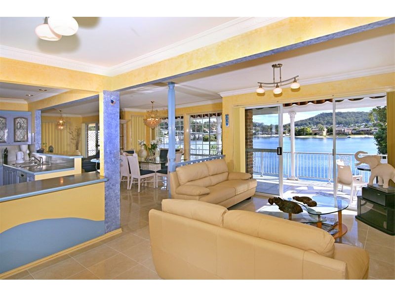 85 Empire Bay Drive, Daleys Point NSW 2257