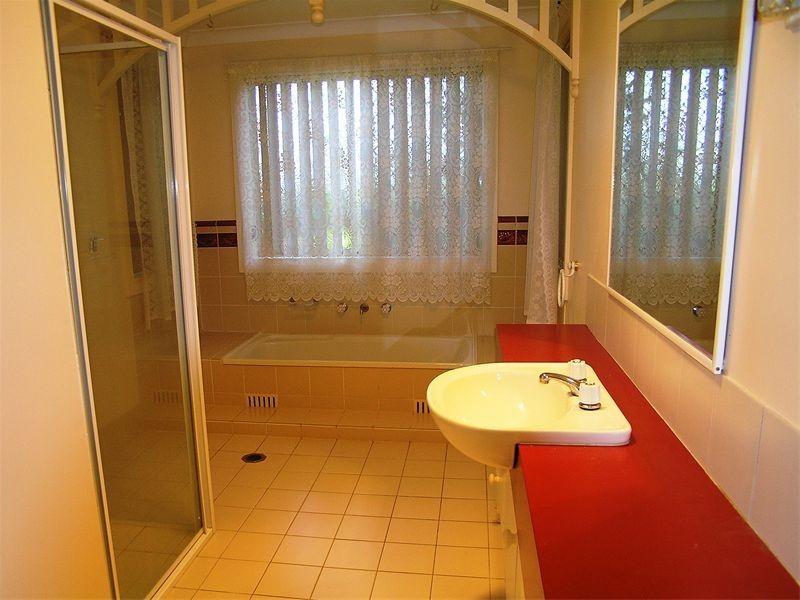 15 Gordon Road, Empire Bay NSW 2257