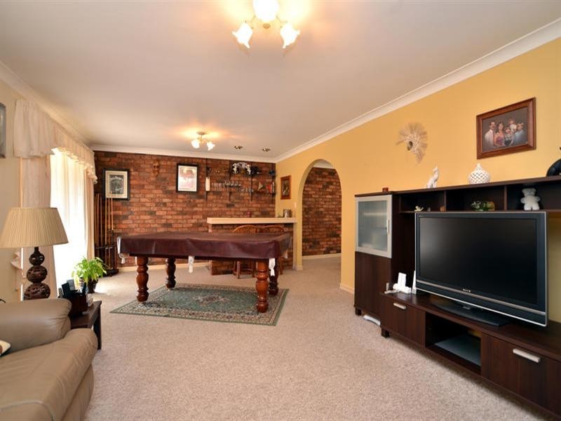 16 Attunga Close, St Huberts Island NSW 2257