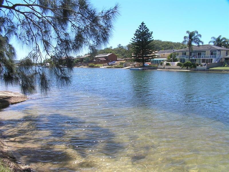 9 Nautilus Crescent, St Huberts Island NSW 2257