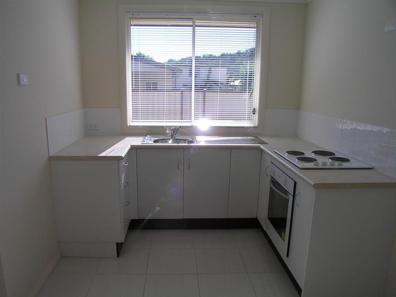 b 71 Waterview Street, Woy Woy NSW 2256