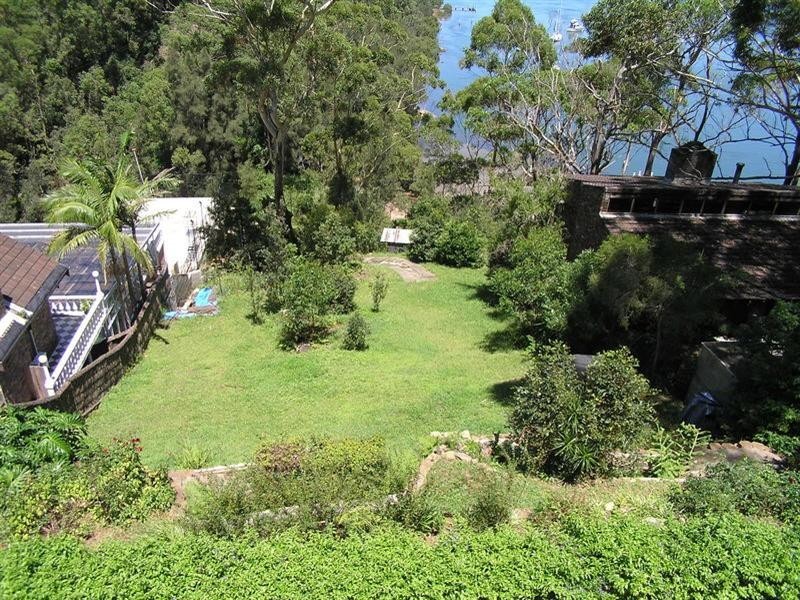 124 Daley Avenue, Daleys Point NSW 2257