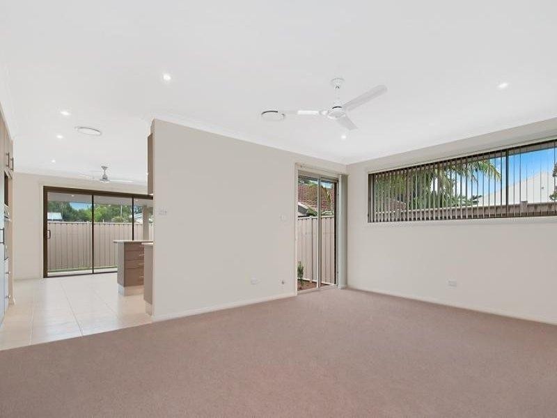 2/447 Ocean Beach Road, Umina Beach NSW 2257