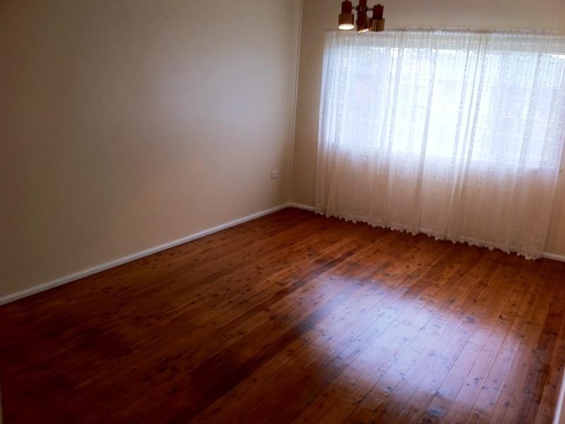 13 Cogra Road, Woy Woy NSW 2256