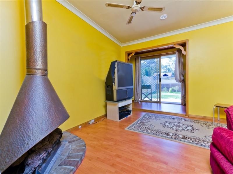9 Kahibah Road, Umina Beach NSW 2257