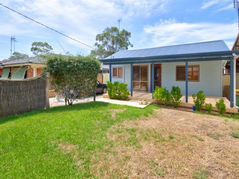 9 Kahibah Road, Umina Beach NSW 2257